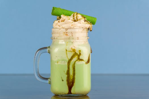 smoothie with matcha and adaptogens